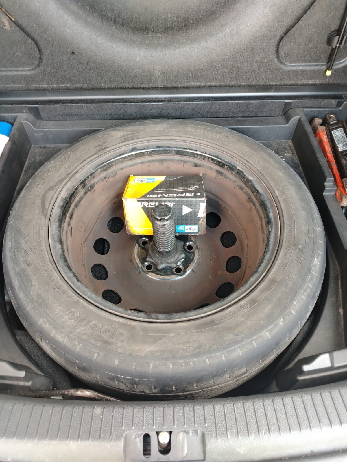 VW Touran 1,6 TDI automatik, fotografija 20