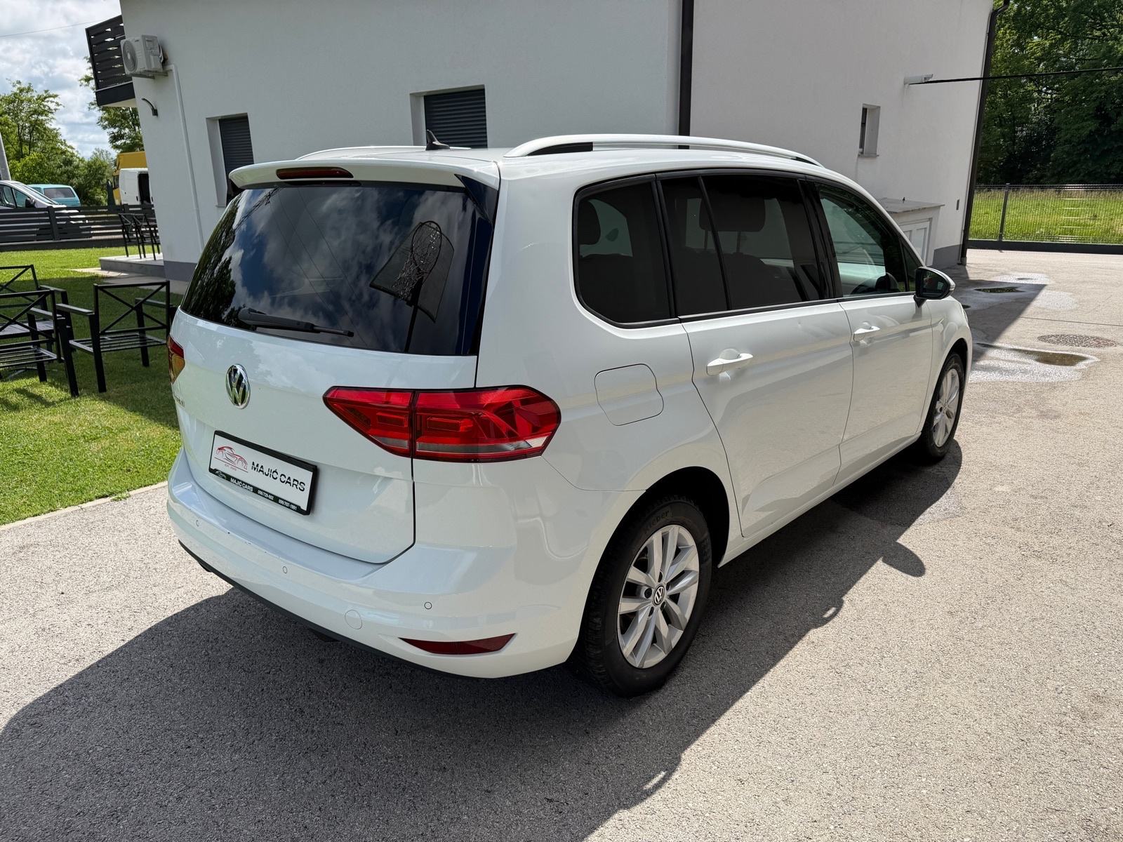 VW Touran 1,6 TDI DSG, fotografija 5