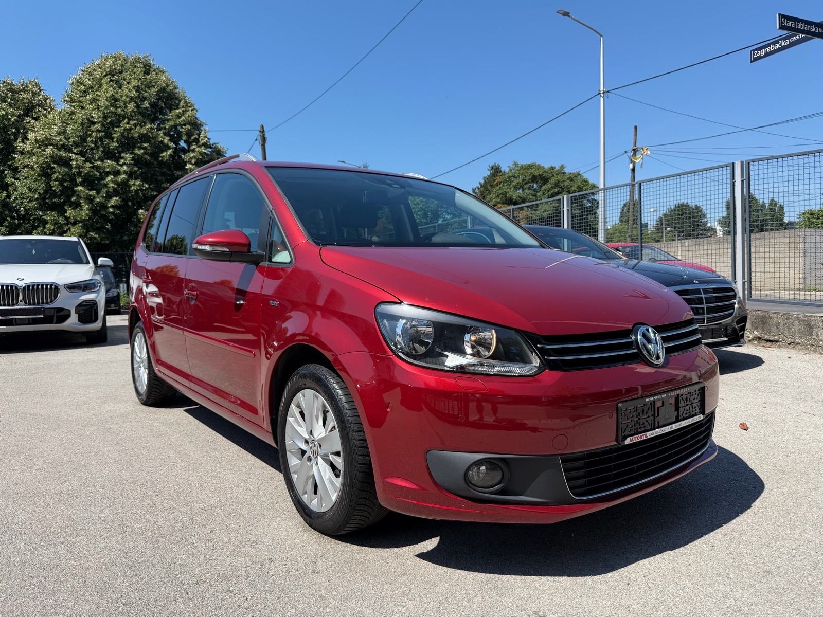 VW Touran 1,6 TDI DSG*LIFE*KAO NOV!!*, fotografija 3