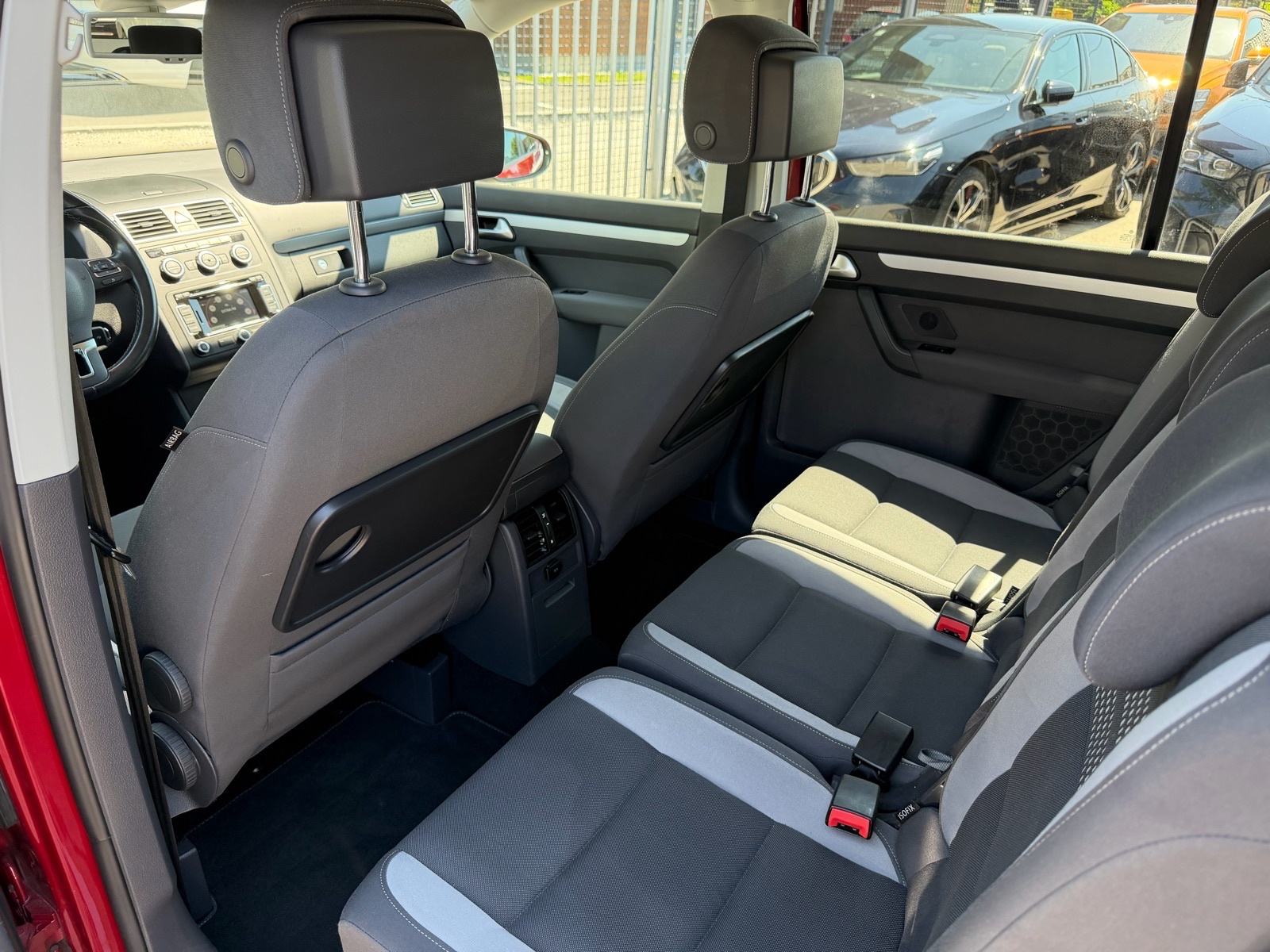 VW Touran 1,6 TDI DSG*LIFE*KAO NOV!!*, fotografija 15