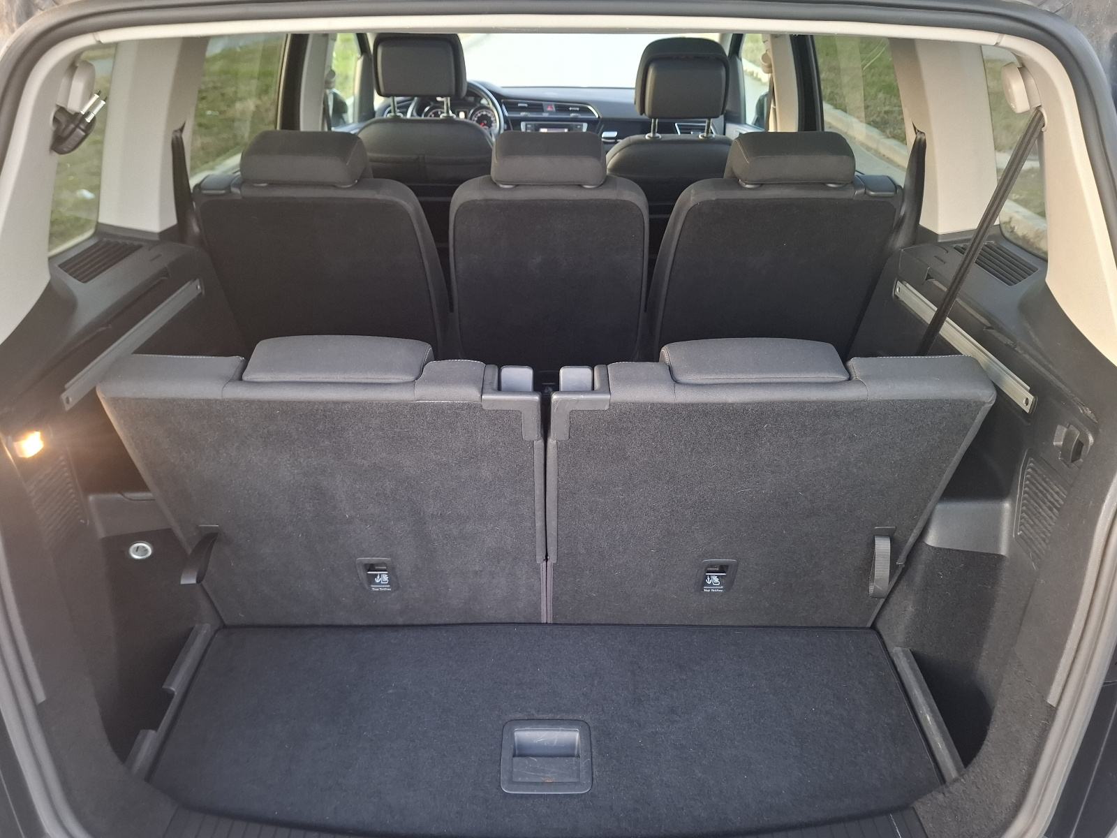 VW Touran 1,6 TDI BMT 7 SJEDALA, PANORAMA, fotografija 16