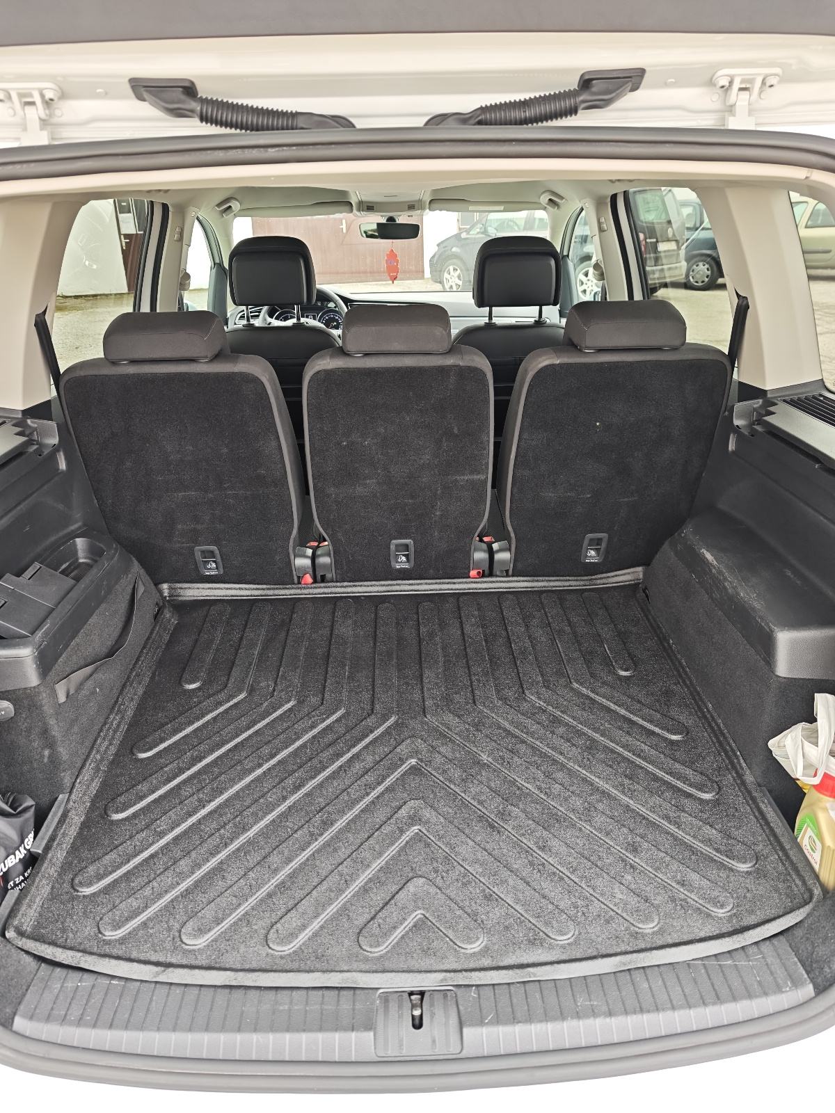 VW Touran 1,6 TDI 85 kw DSG automatik, fotografija 11