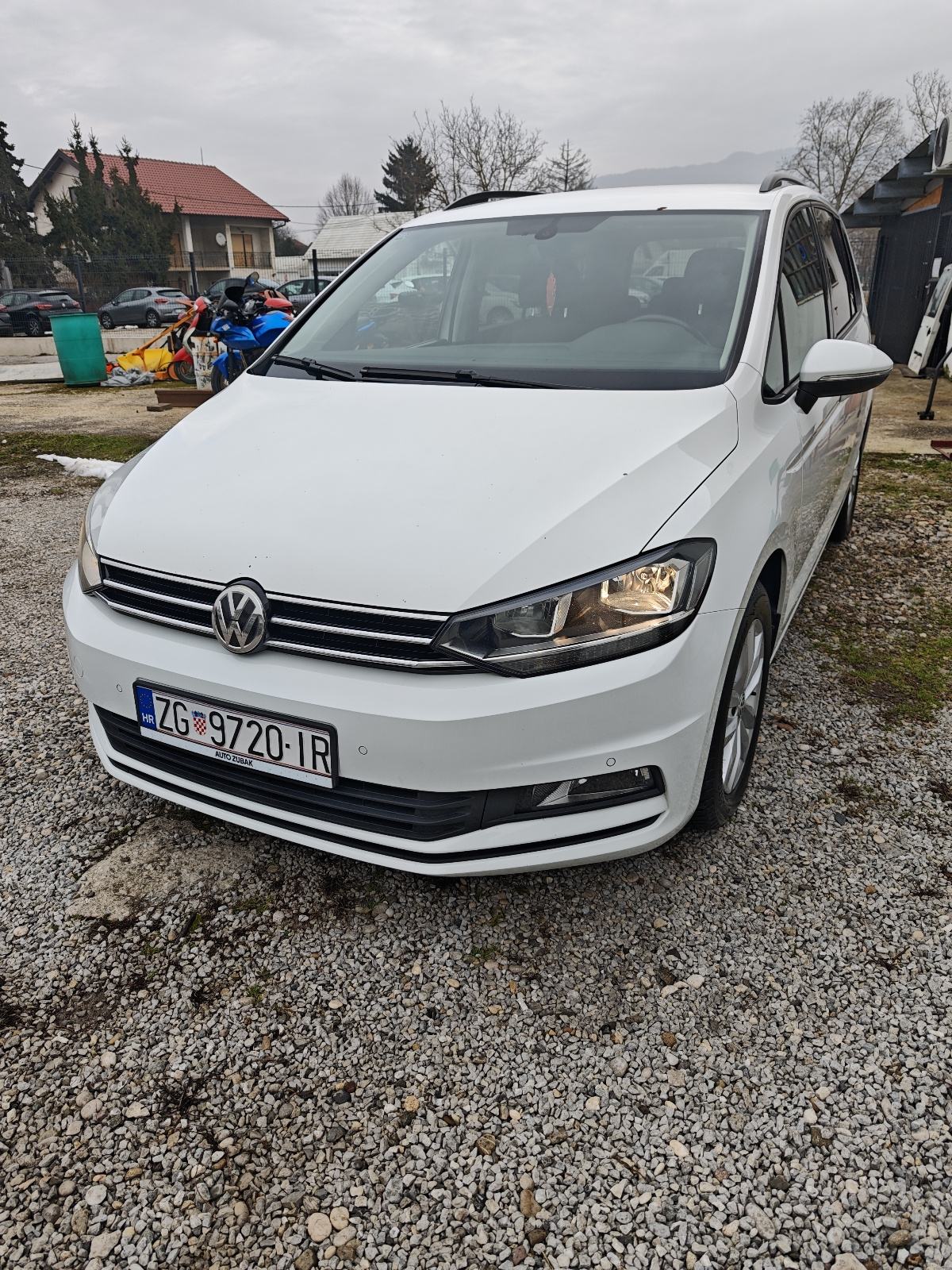 VW Touran 1,6 TDI 85 kw DSG automatik, fotografija 2