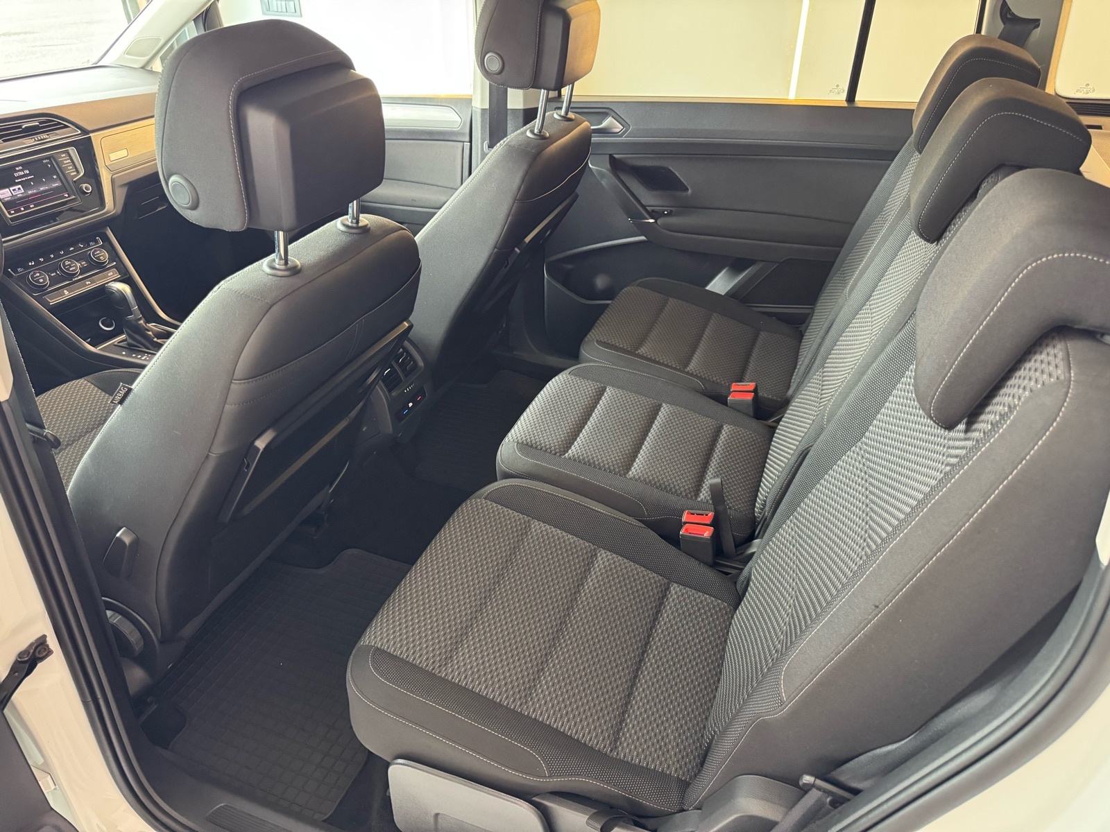VW Touran 1,6 TDI BMT DSG Highline 2016.; Navi; Xenon+LED; Kamera;, fotografija 7