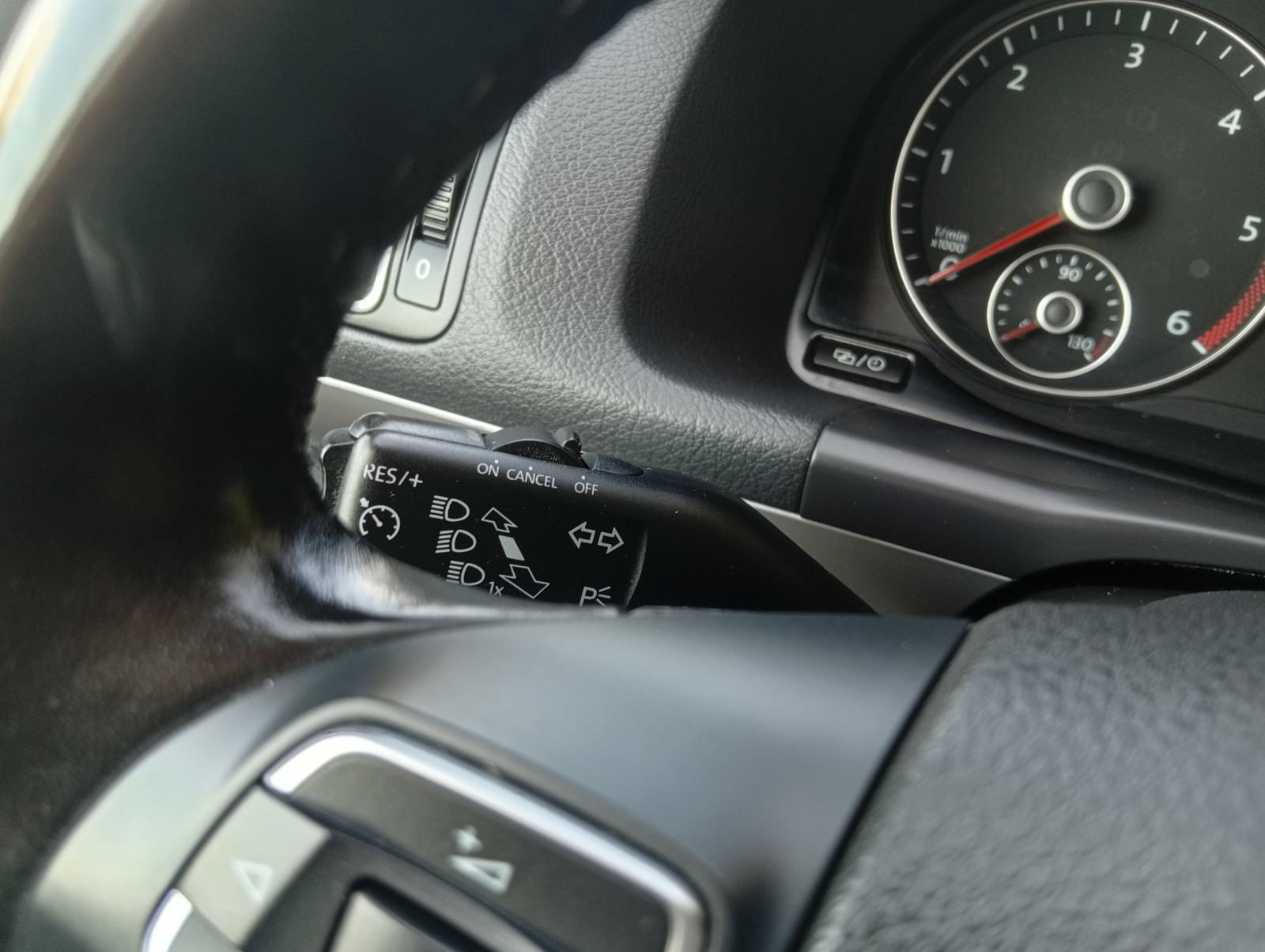 VW Touran 1,6 TDI BMT mod.2017 - 7SJEDALA/ KLIMA/ ALU/ NAVI/ 158 TKM, fotografija 15