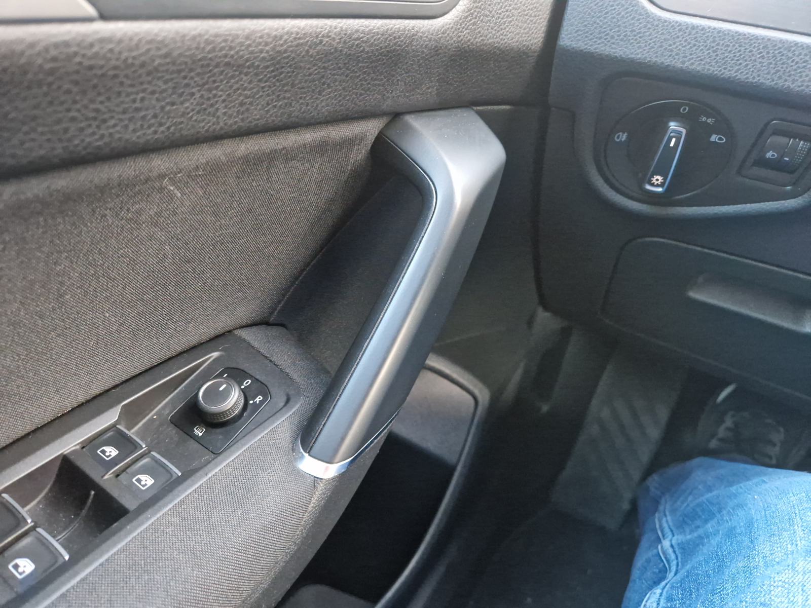 VW Touran 1,6 TDI Blumotion, fotografija 10