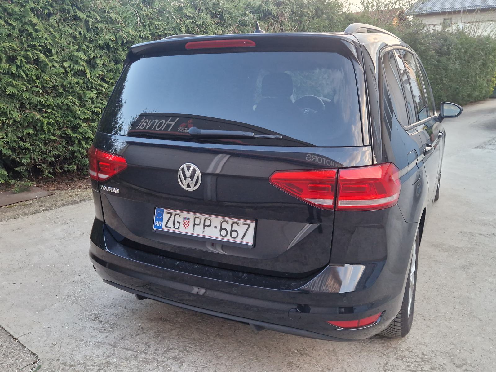 VW Touran 1,6 TDI Blumotion, fotografija 4