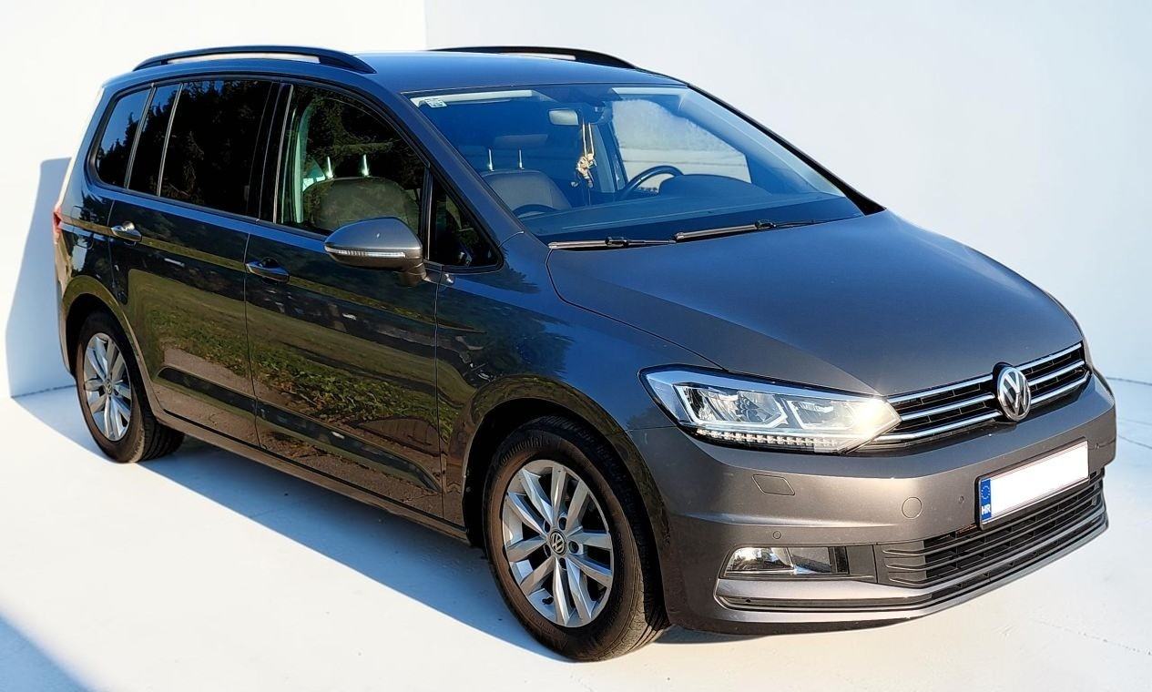 VW Touran 1,6 TDI BMT, fotografija 1