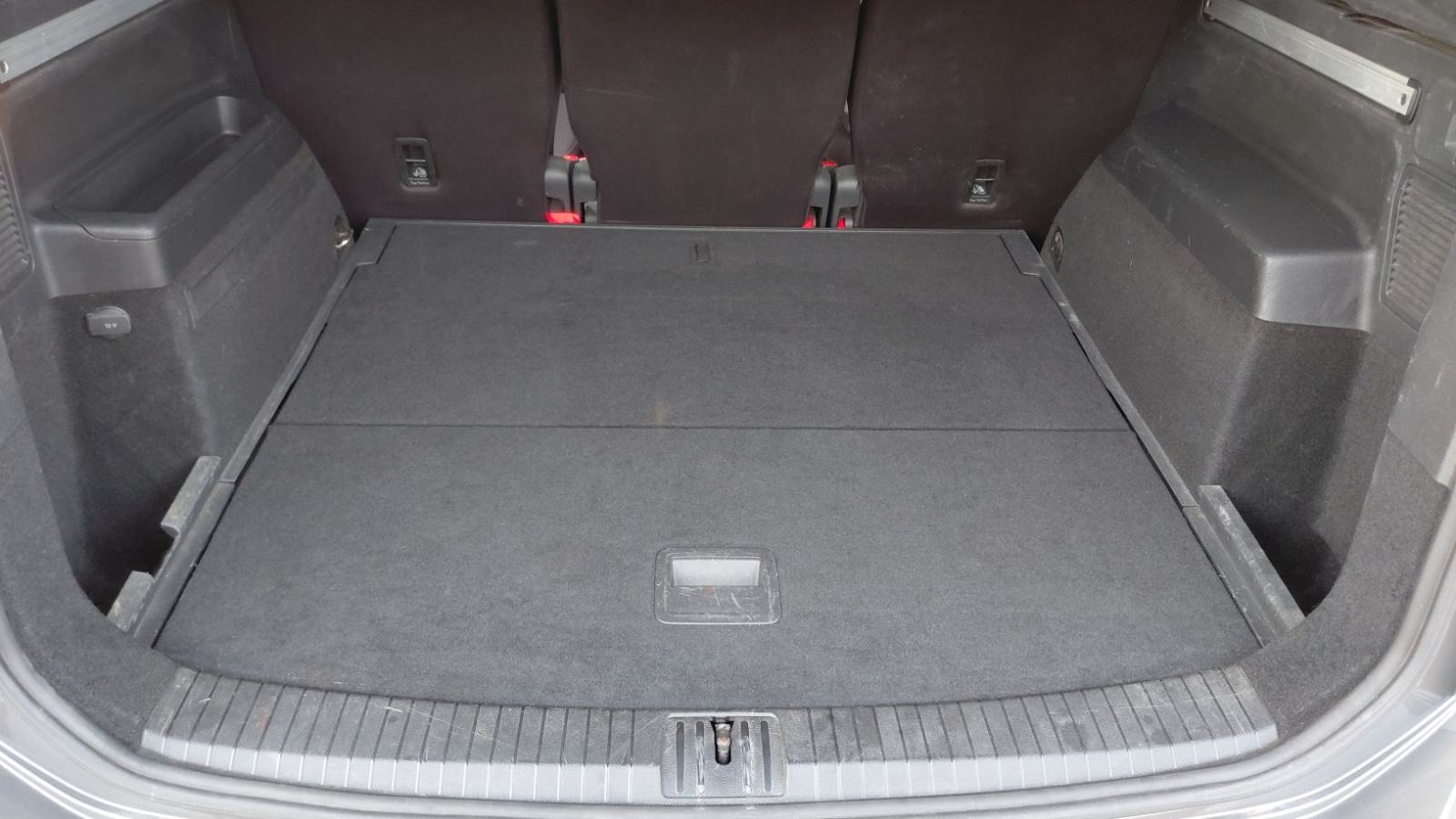 VW Touran 1,6 TDI BMT, fotografija 16