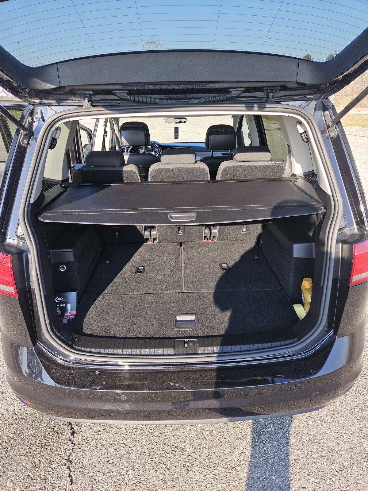 VW Touran 1,6 TDI DSG 7 sjedala PRILIKA, fotografija 8