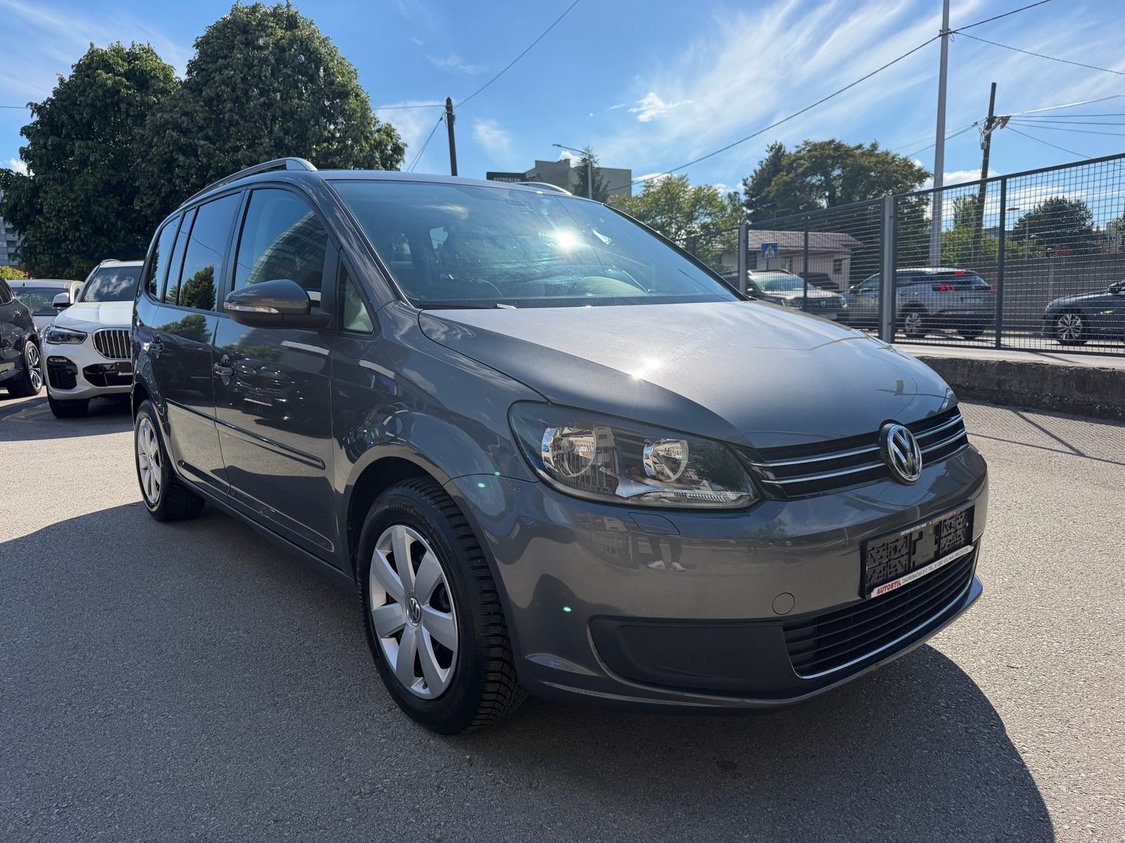 VW Touran 1,6 TDI DSG COMFORTLINE, fotografija 3