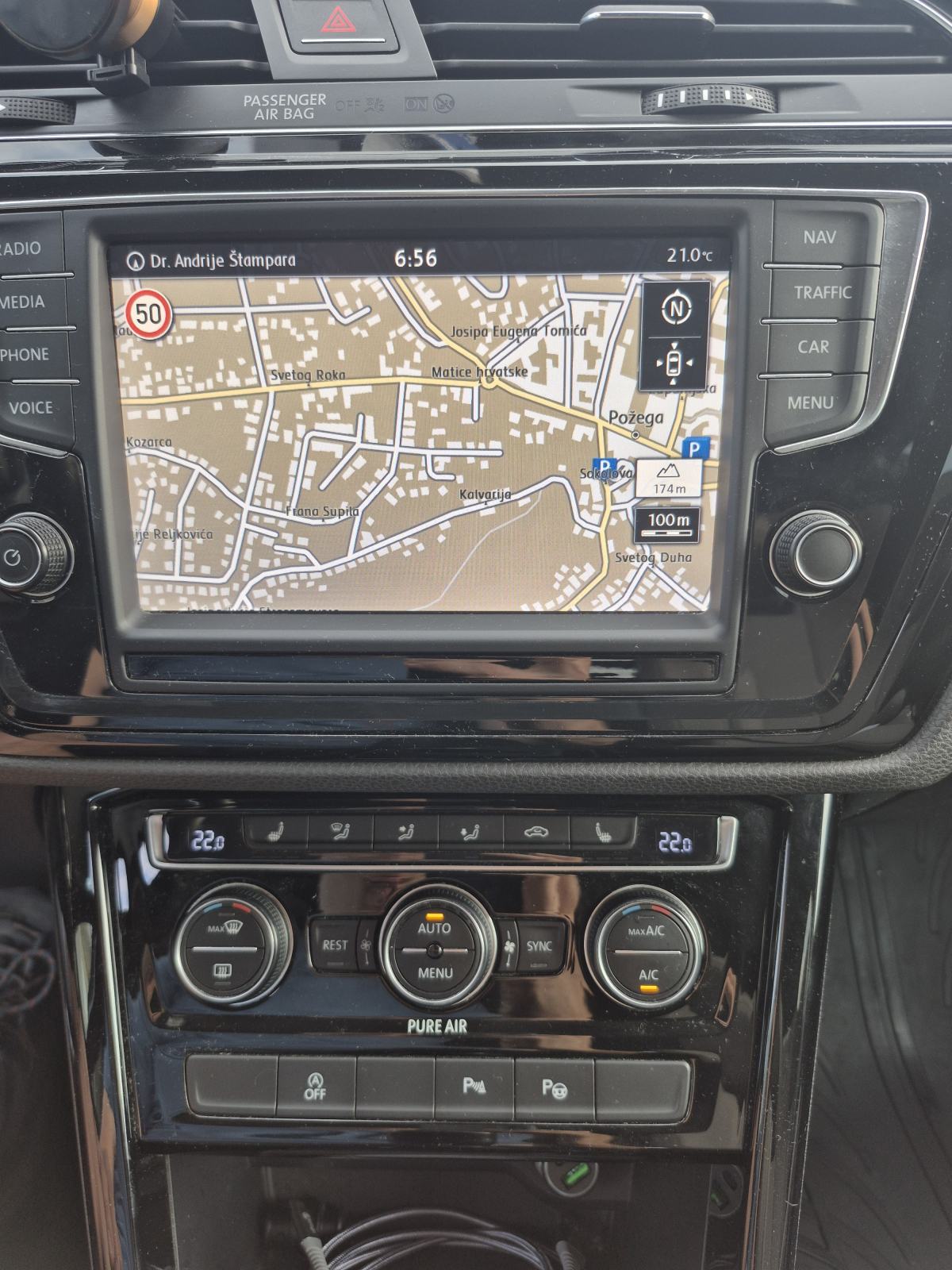 VW Touran 1.6 Tdi Highline, TOP, fotografija 9