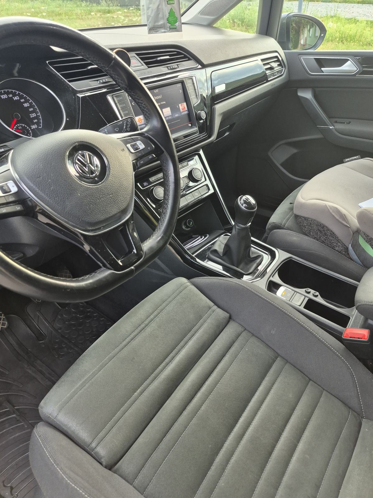 VW Touran 1.6 Tdi Highline, TOP, fotografija 11