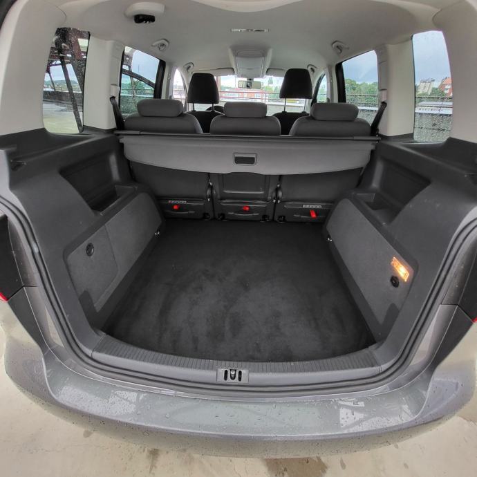 VW Touran 1,6 TDI DSG, fotografija 8