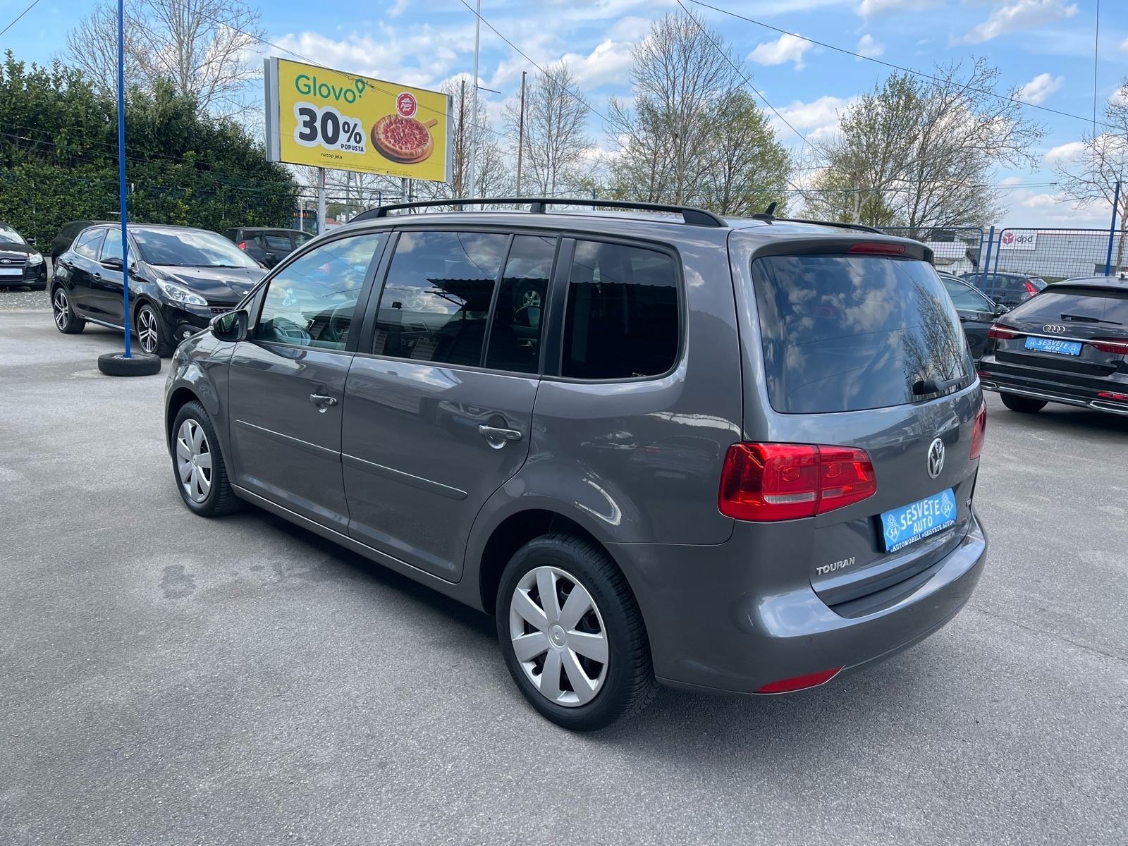 VW Touran 1,6 TDI 7 SJEDALA !!, fotografija 6
