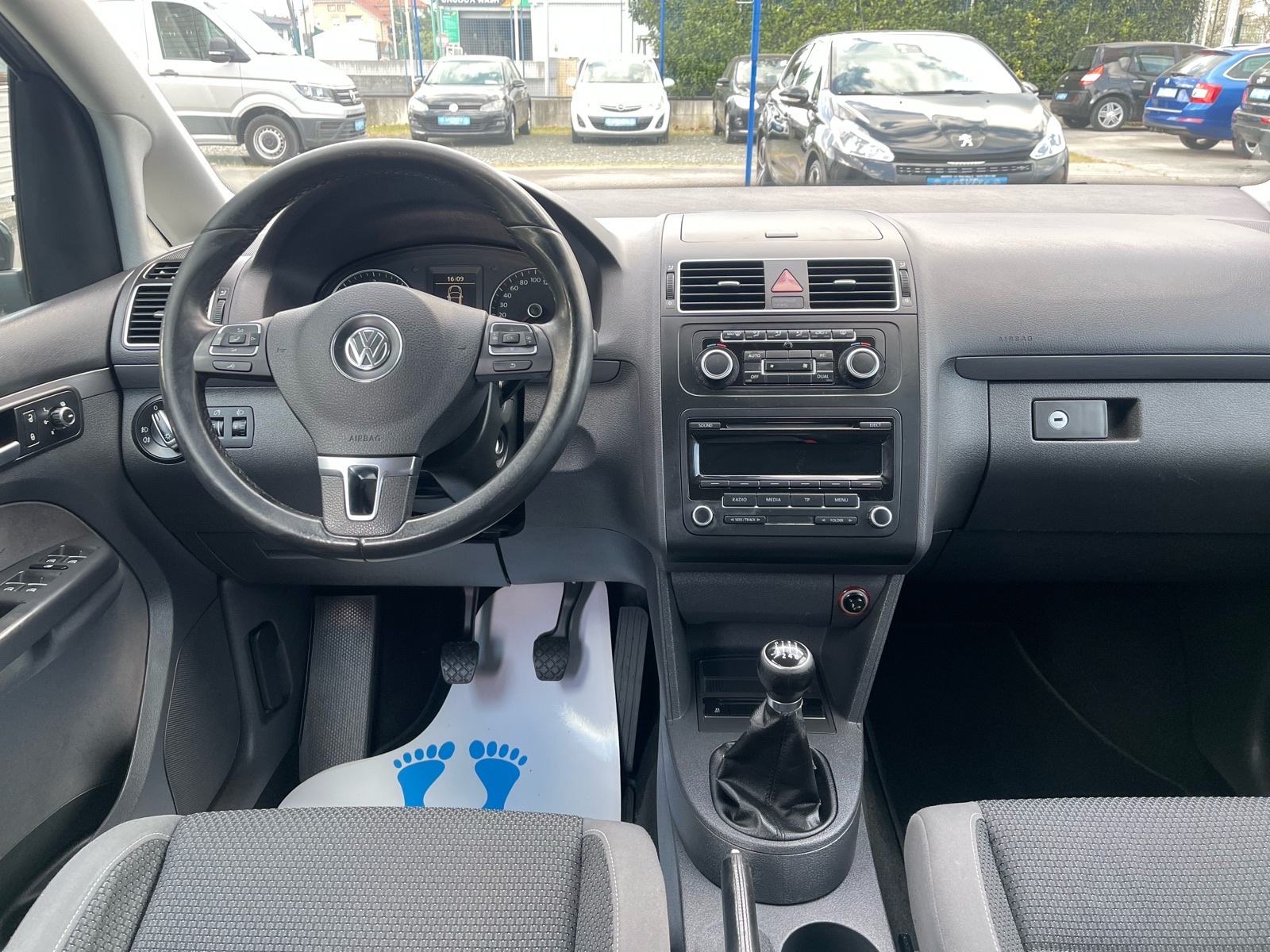 VW Touran 1,6 TDI 7 SJEDALA !!, fotografija 15
