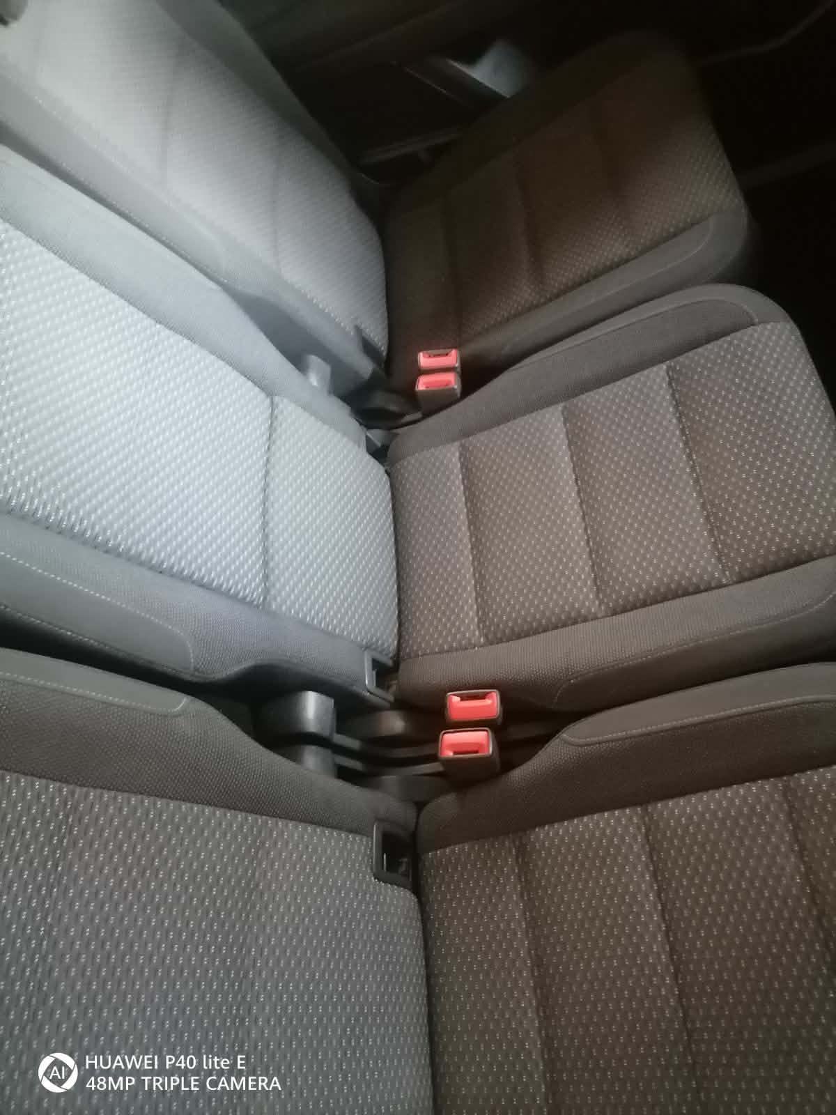 VW Touran 1,6 TDI, fotografija 15