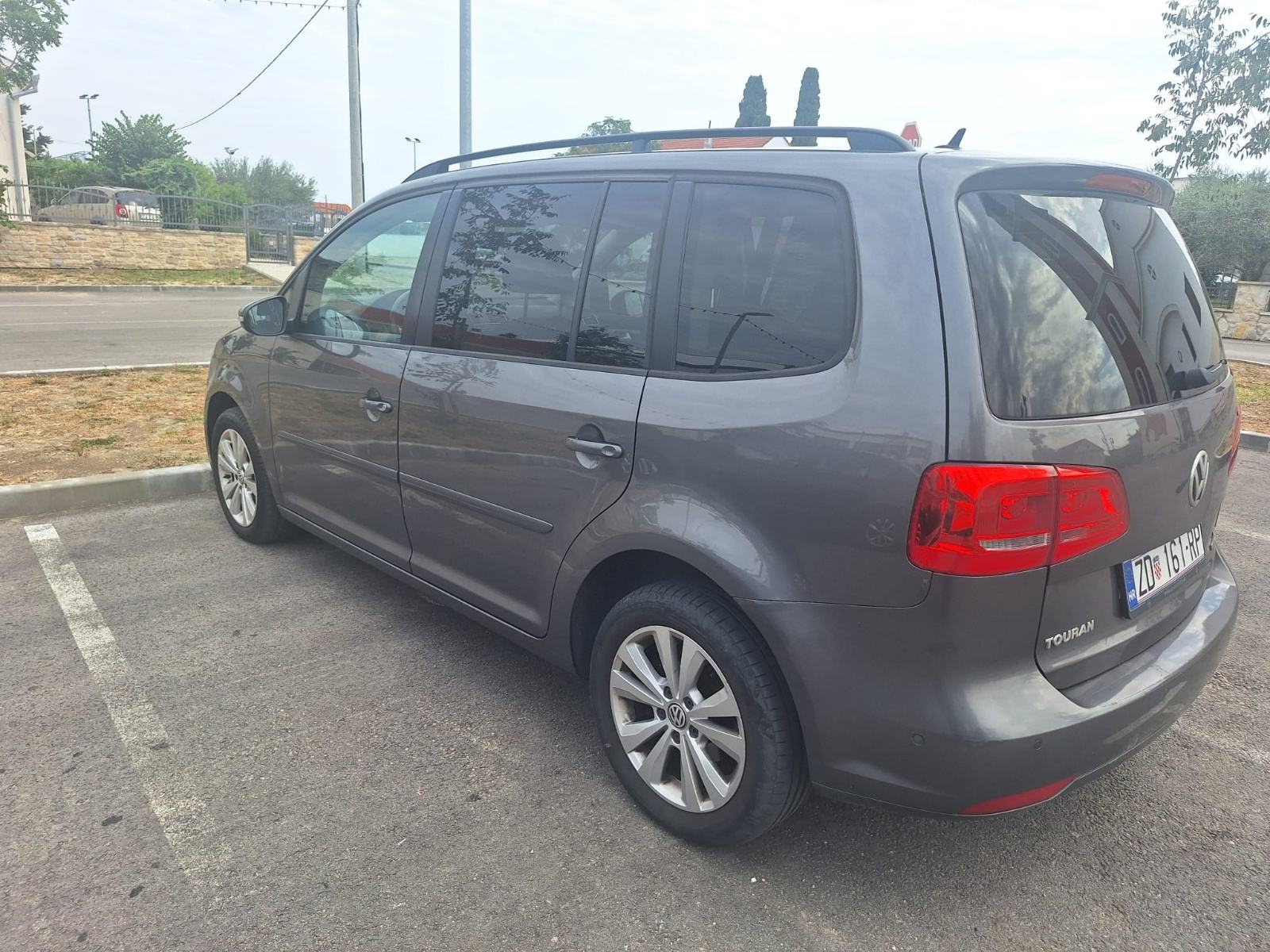 VW Touran 1,6 TDI, fotografija 4