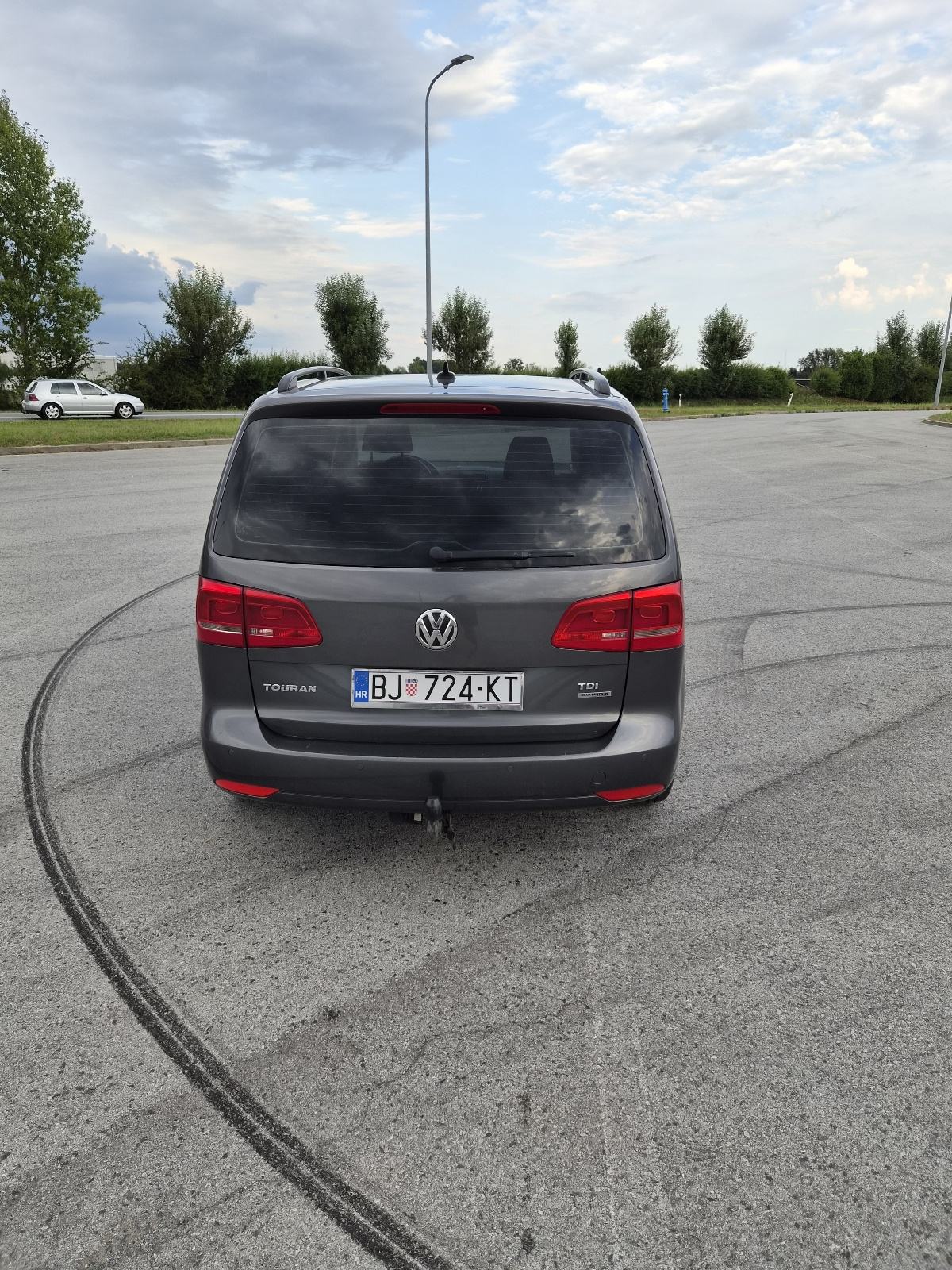 VW Touran 1,6 TDI, fotografija 5
