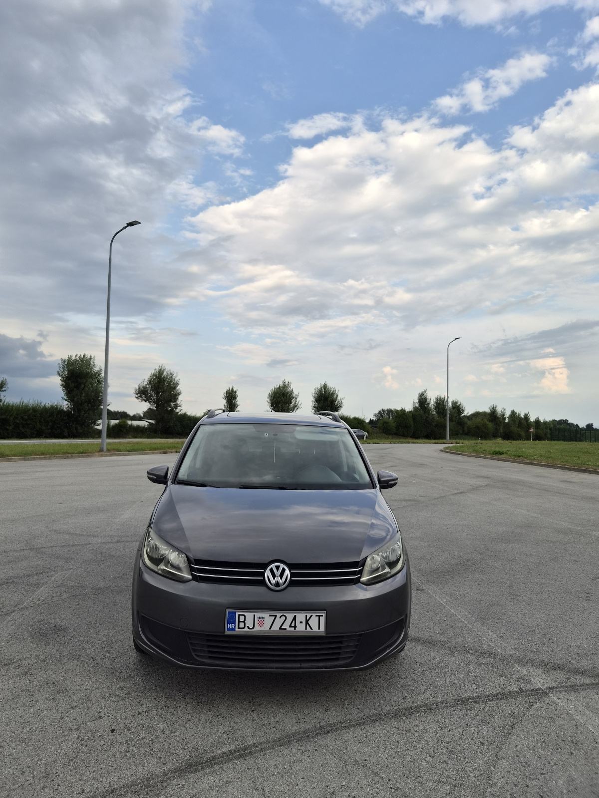 VW Touran 1,6 TDI, fotografija 8
