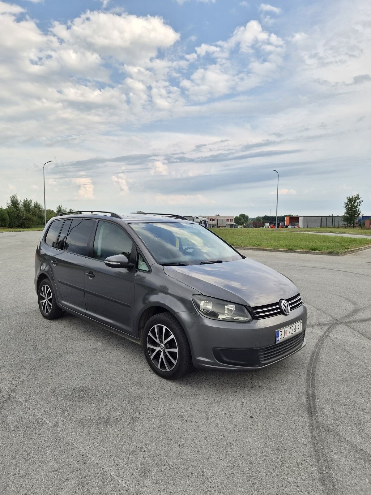 VW Touran 1,6 TDI, fotografija 9