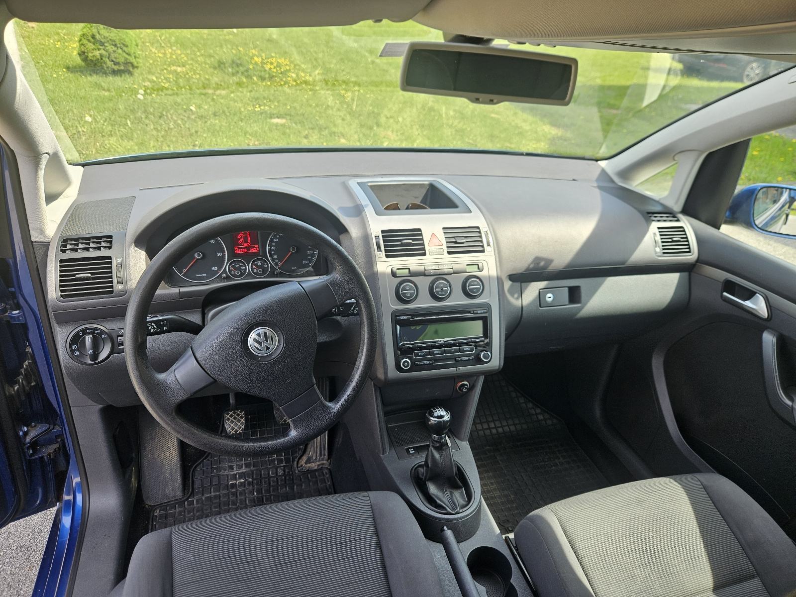 VW Touran 1,9 TDI, fotografija 8
