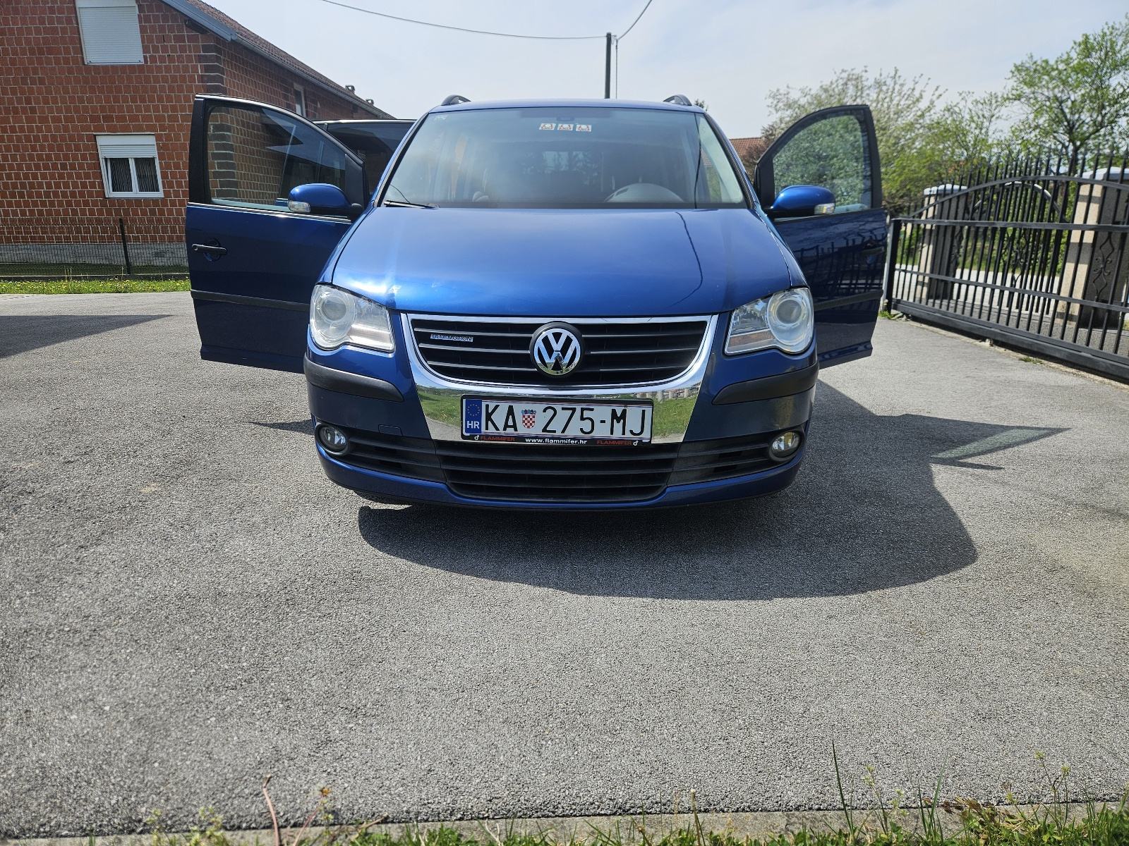 VW Touran 1,9 TDI, fotografija 10