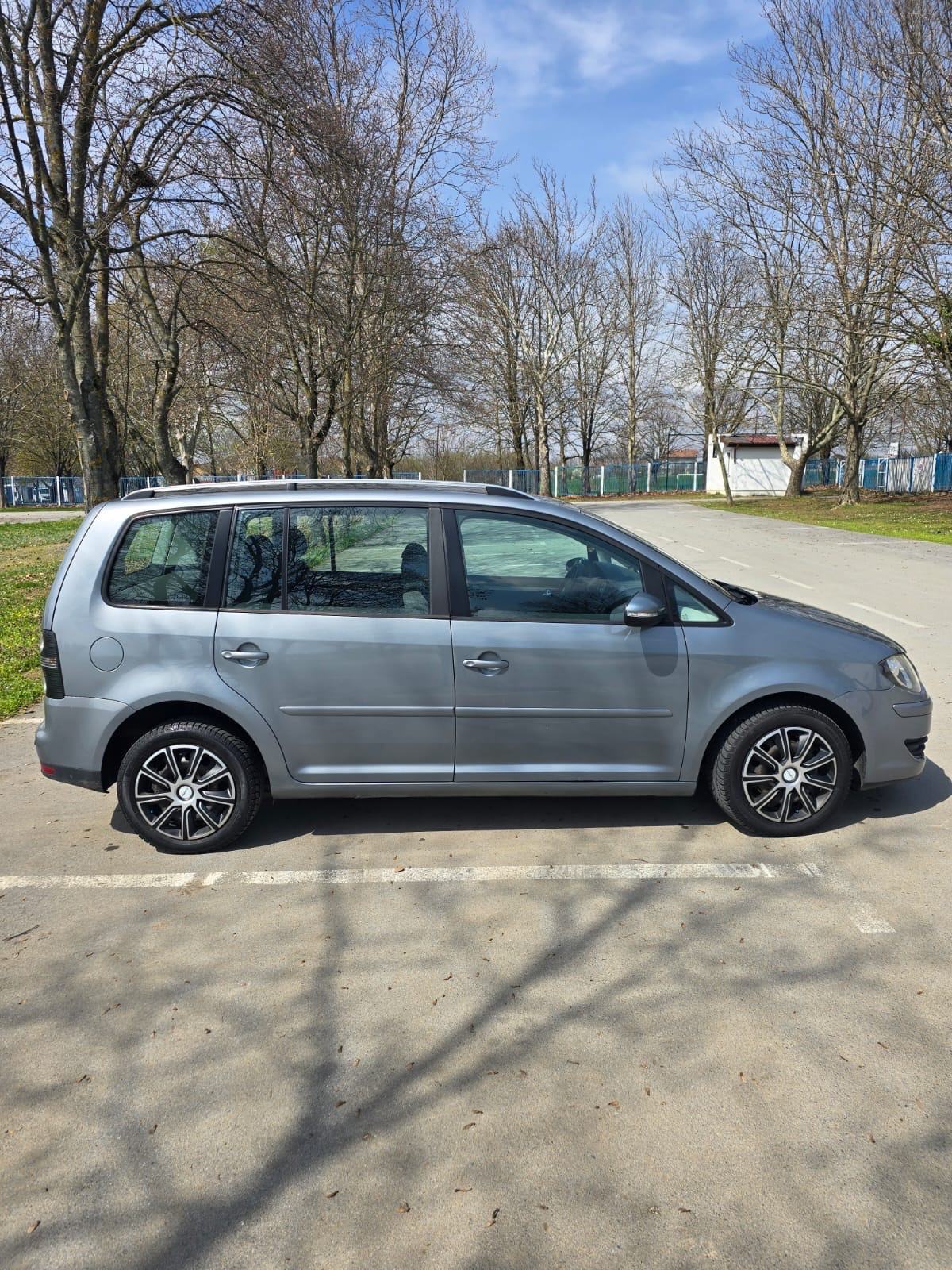 VW Touran 1,9 TDI, fotografija 4