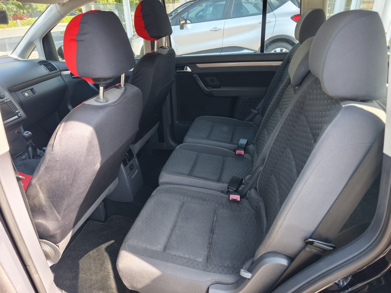 VW Touran 2,0 TDI 6 BZINA SENZORI TEMPOMAT AUTOMATSKA KLIMA, fotografija 18