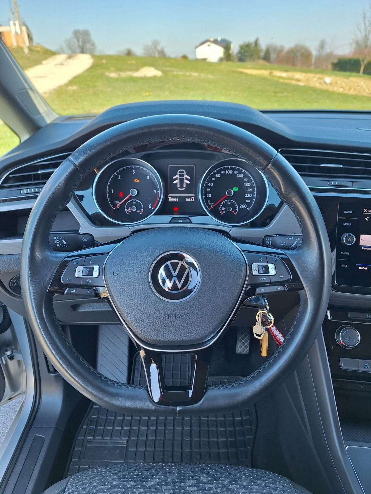 VW Touran 2,0 TDI DSG, HR AUTO!!!, fotografija 8