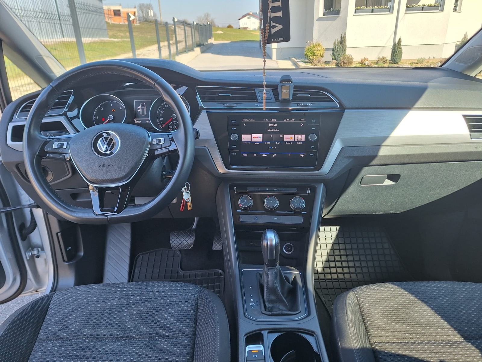 VW Touran 2,0 TDI DSG, HR AUTO!!!, fotografija 13
