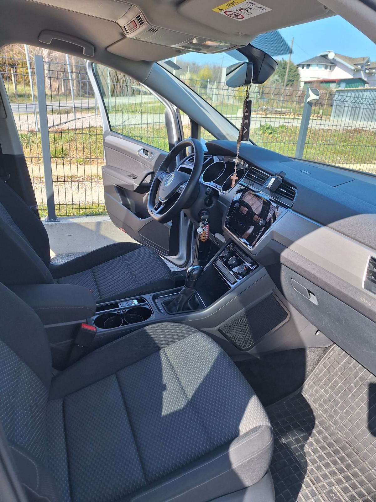 VW Touran 2,0 TDI DSG, HR AUTO!!!, fotografija 16