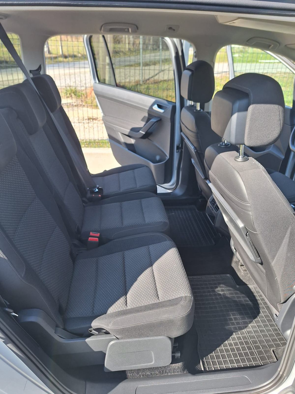 VW Touran 2,0 TDI DSG, HR AUTO!!!, fotografija 17