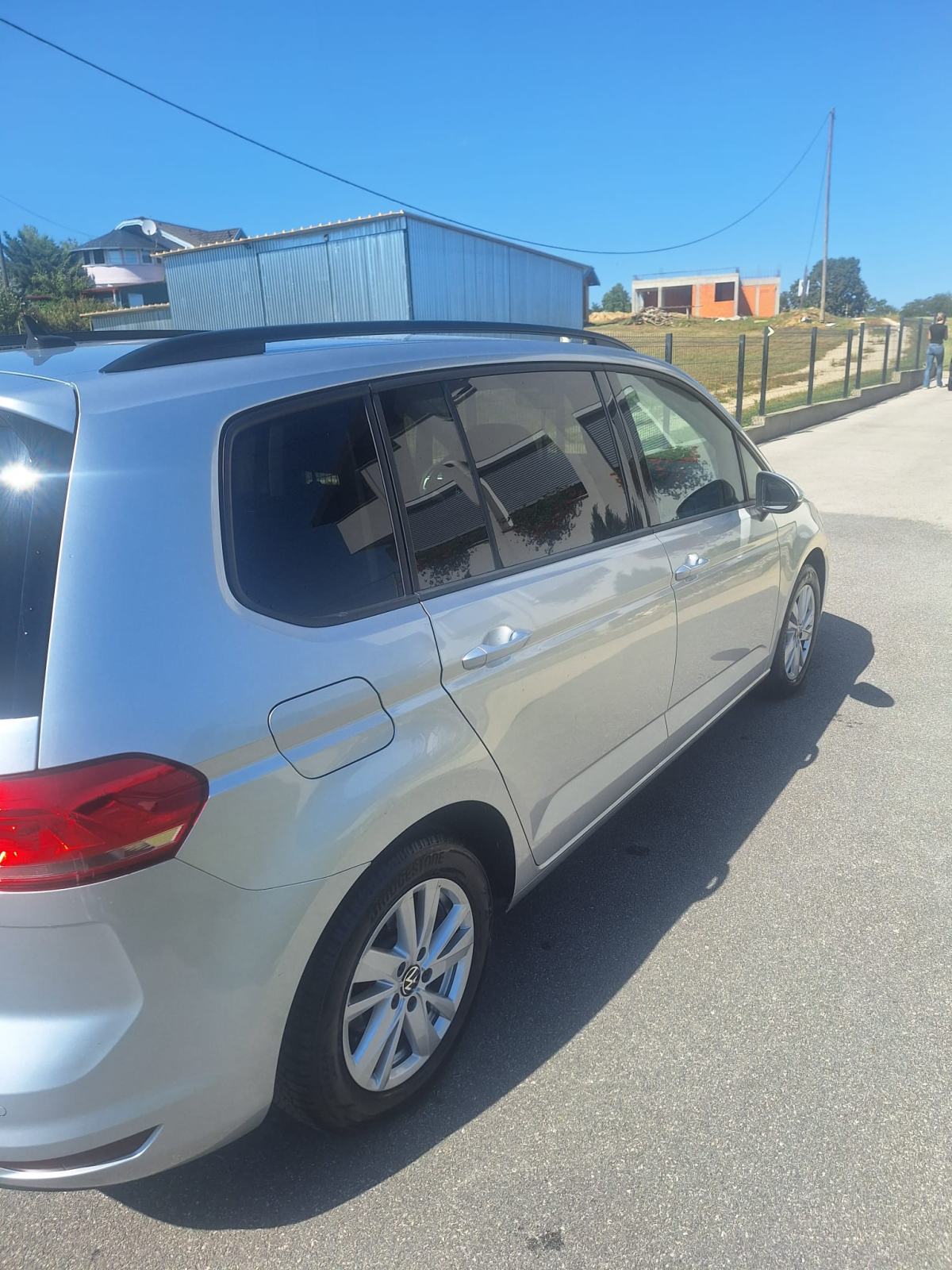 VW Touran 2,0 TDI DSG, HR AUTO!!!, fotografija 5
