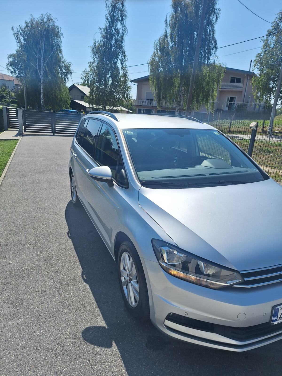 VW Touran 2,0 TDI DSG, HR AUTO!!!, fotografija 3