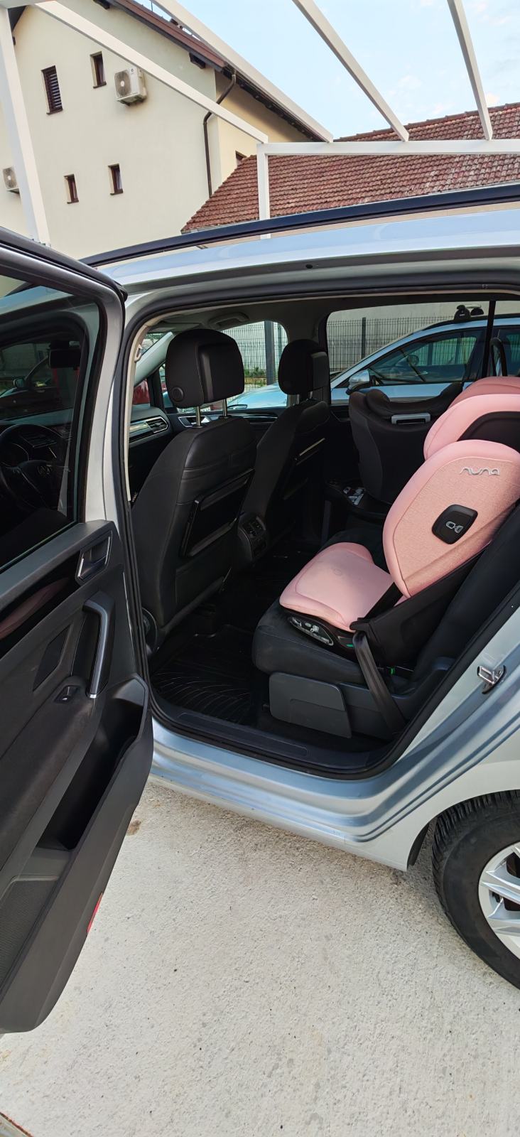 VW Touran 2,0 TDI BMT DSG Highline, fotografija 12