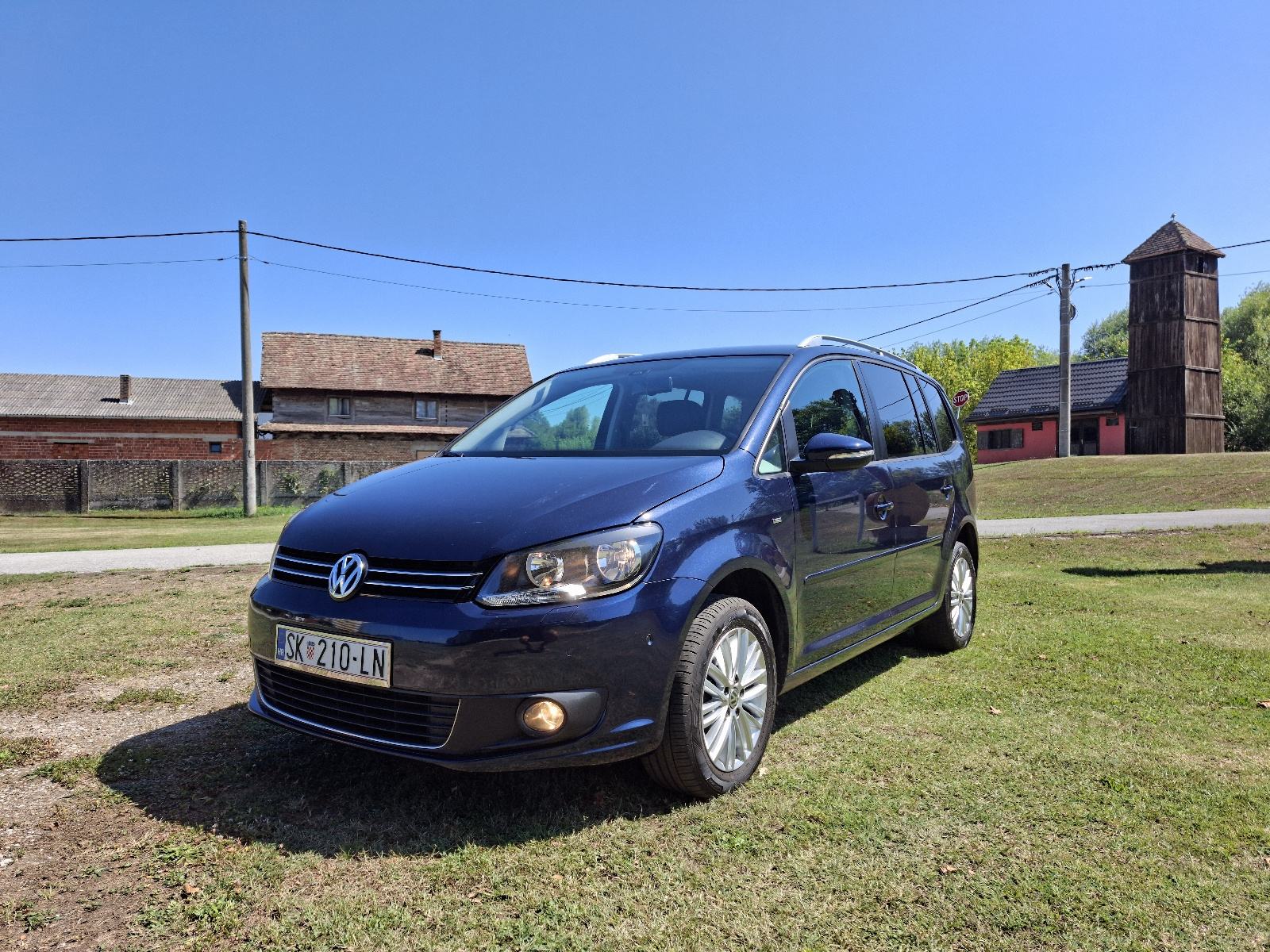 VW Touran 2,0 TDI CUP 103 kw -reg.05./27., kuka za vuču, navi. VLASNIK, fotografija 5