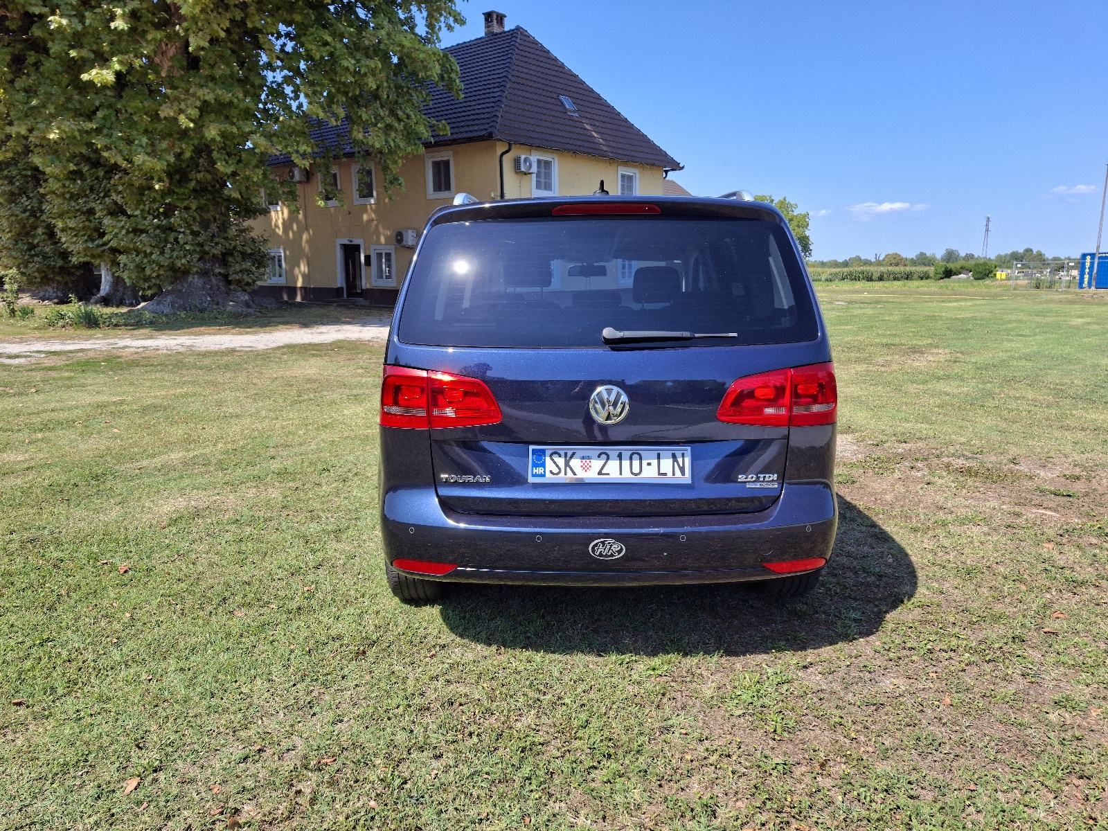 VW Touran 2,0 TDI CUP 103 kw -reg.05./27., kuka za vuču, navi. VLASNIK, fotografija 8