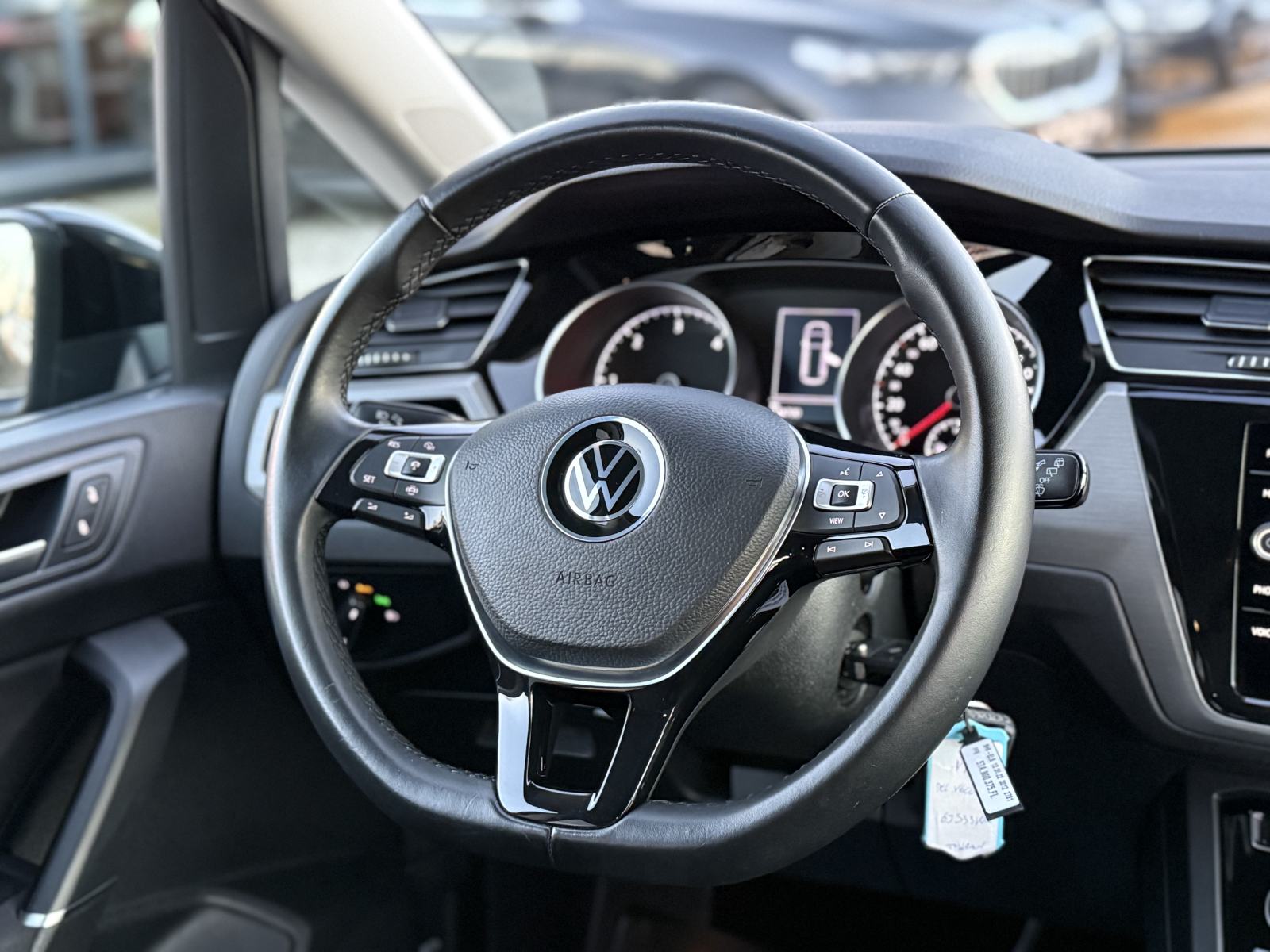 VW TOURAN 2.0 TDI DSG 2022. GOD - BMT - 150 KS - LEASING BEZ UČEŠĆA!!, fotografija 18
