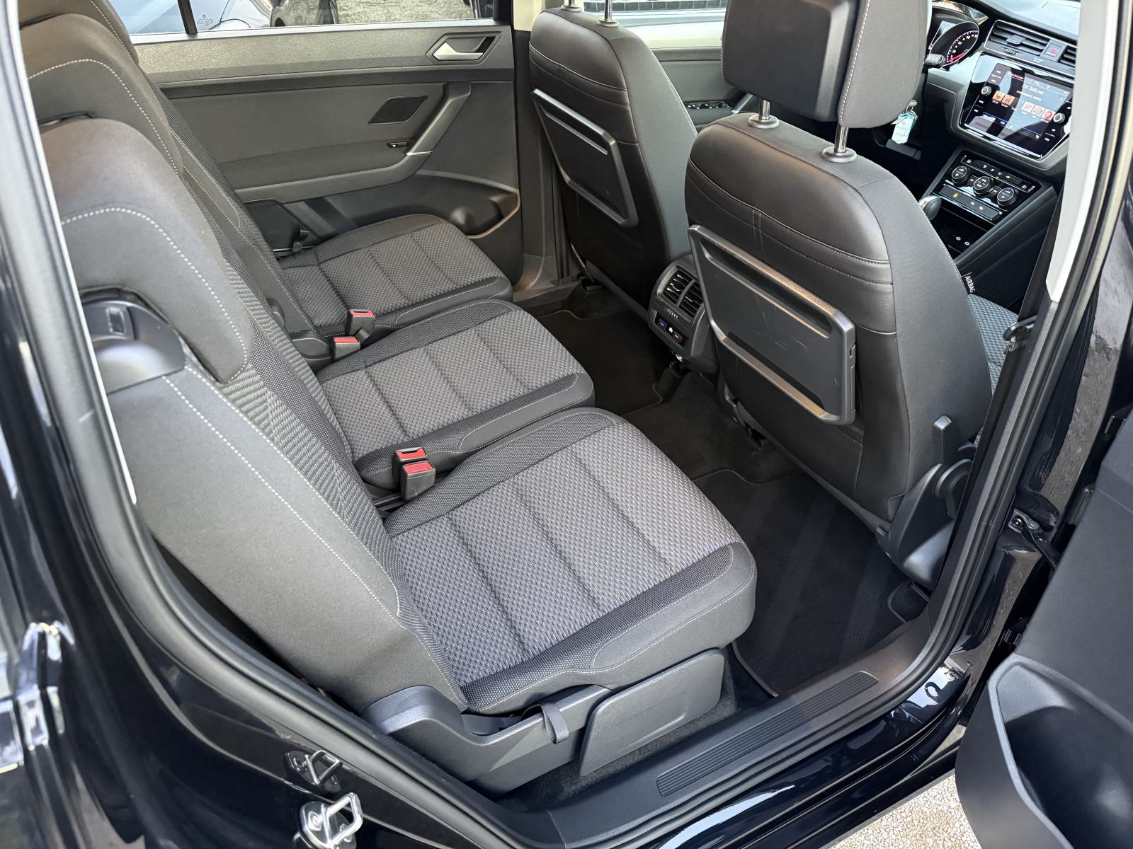 VW TOURAN 2.0 TDI DSG 2022. GOD - BMT - 150 KS - LEASING BEZ UČEŠĆA!!, fotografija 16