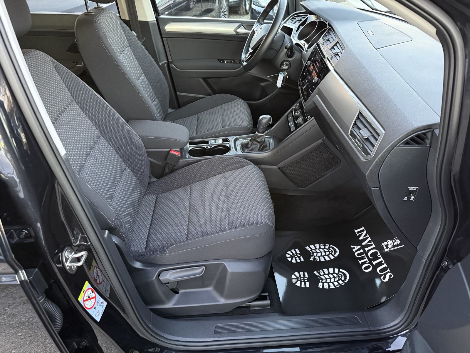 VW TOURAN 2.0 TDI DSG 2022. GOD - BMT - 150 KS - LEASING BEZ UČEŠĆA!!, fotografija 13