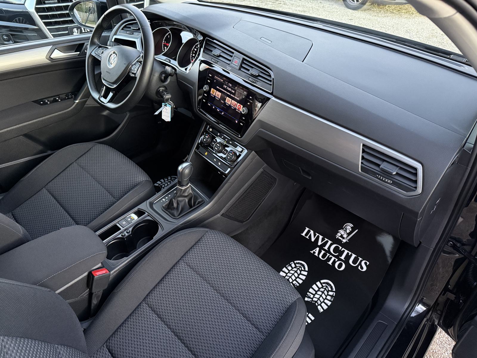 VW TOURAN 2.0 TDI DSG 2022. GOD - BMT - 150 KS - LEASING BEZ UČEŠĆA!!, fotografija 12