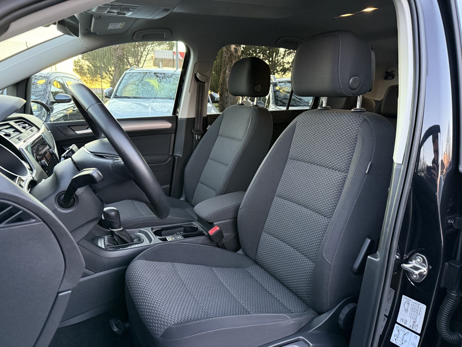 VW TOURAN 2.0 TDI DSG 2022. GOD - BMT - 150 KS - LEASING BEZ UČEŠĆA!!, fotografija 10