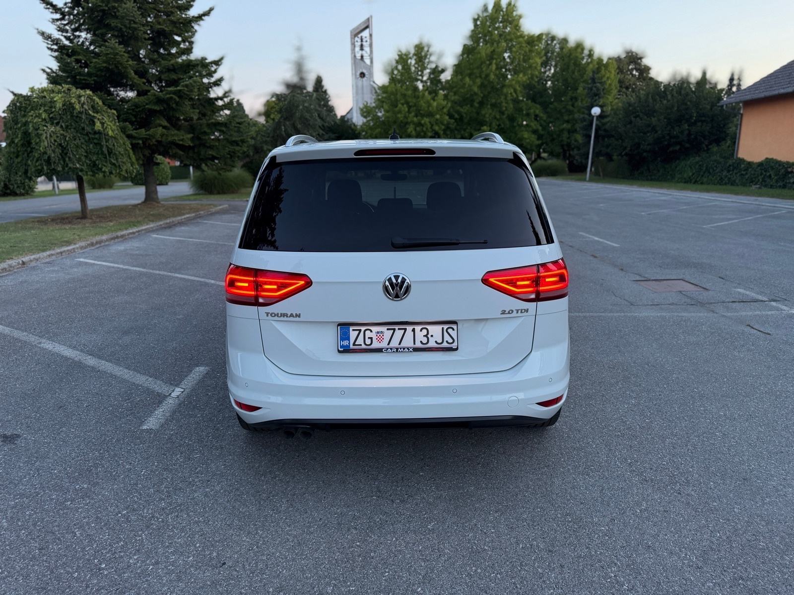 VW Touran 2,0 TDI DSG 2017god Highline Reg 1god, fotografija 6