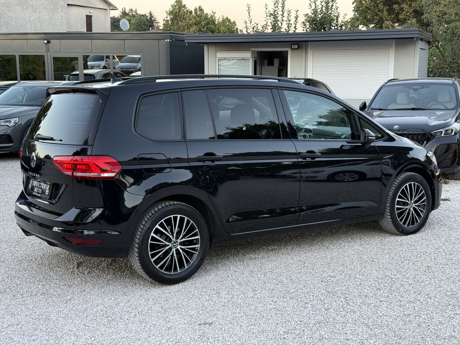 VW TOURAN 2.0 TDI DSG **BMT** 2022. Godina - PDV - LEASING BEZ UČEŠĆA!, fotografija 6