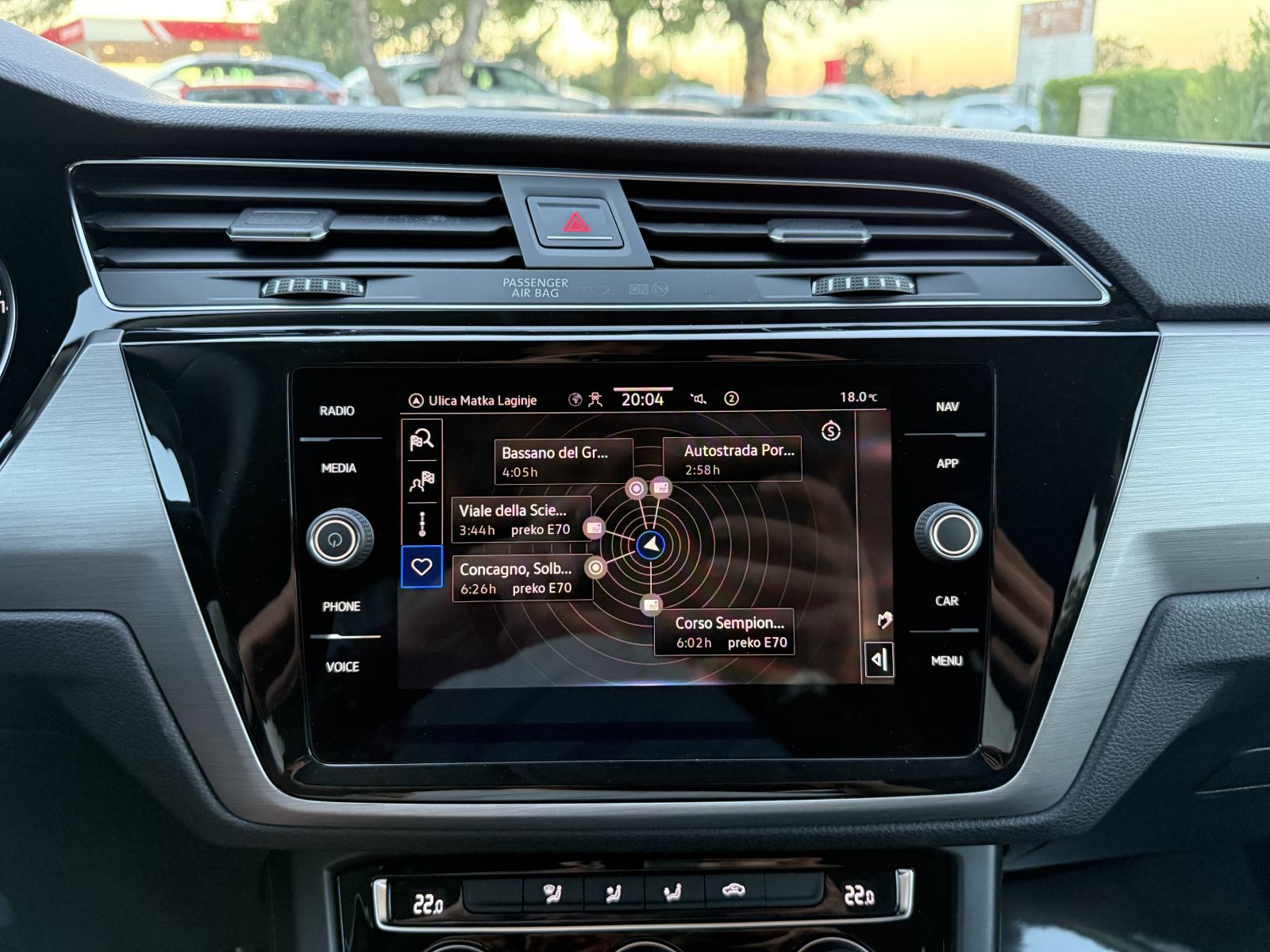 VW TOURAN 2.0 TDI DSG **BMT** 2022. Godina - PDV - LEASING BEZ UČEŠĆA!, fotografija 20