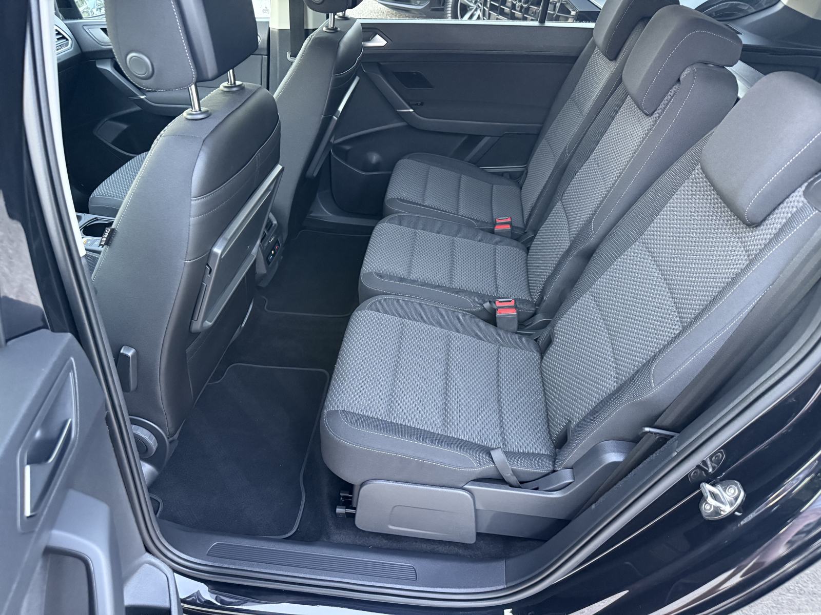 VW TOURAN 2.0 TDI DSG **BMT** 2022. Godina - PDV - LEASING BEZ UČEŠĆA!, fotografija 16