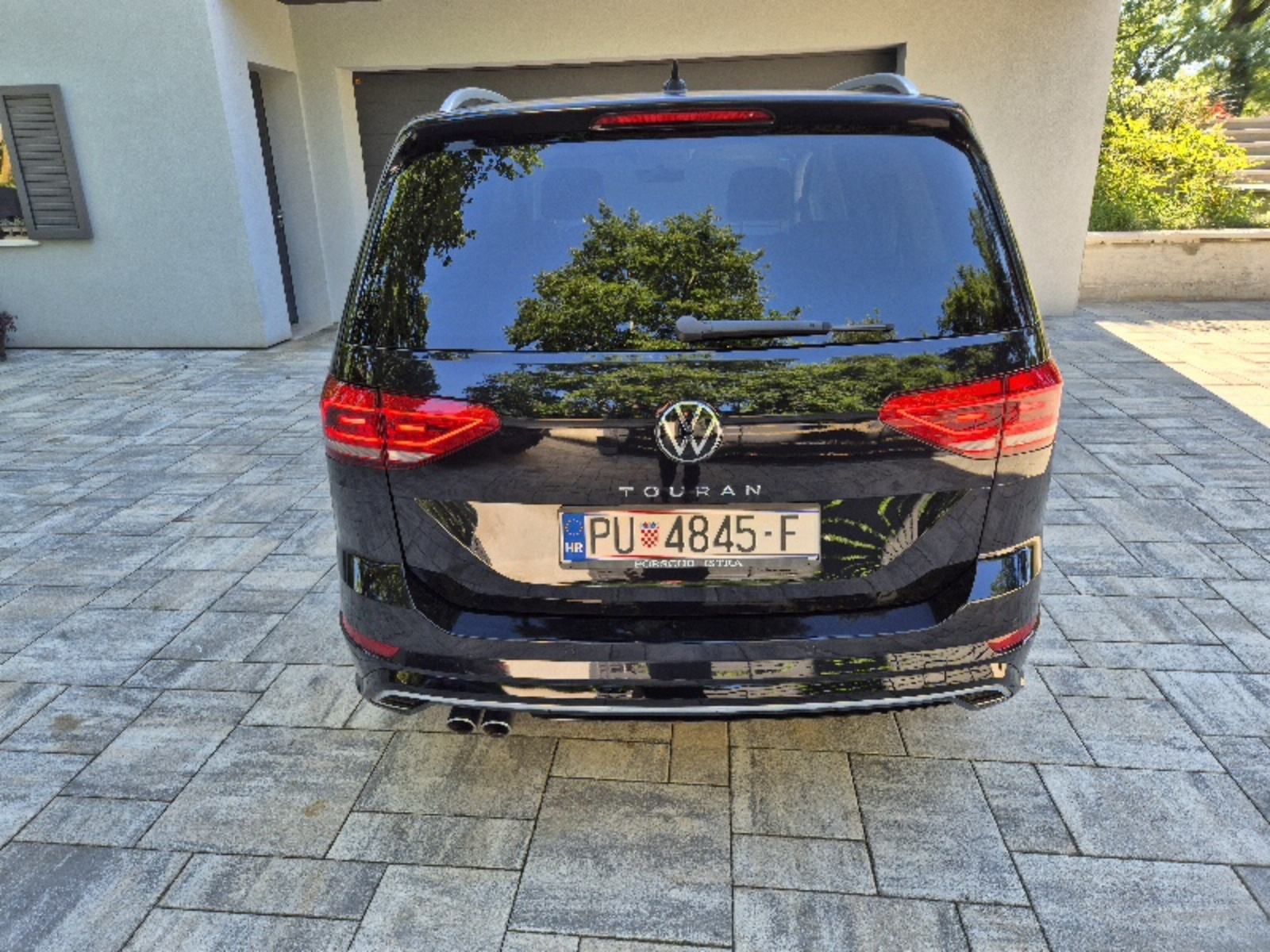 VW TOURAN 2.0 TDI DSG R-LINE reg 5/27, fotografija 6