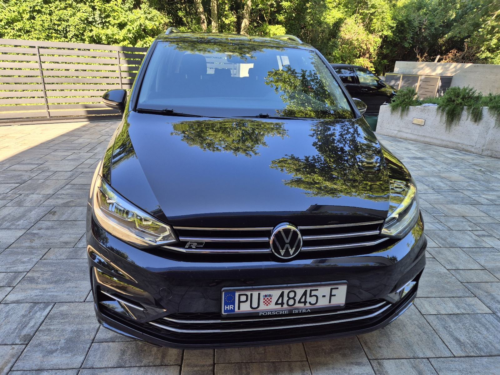 VW TOURAN 2.0 TDI DSG R-LINE reg 5/27, fotografija 5