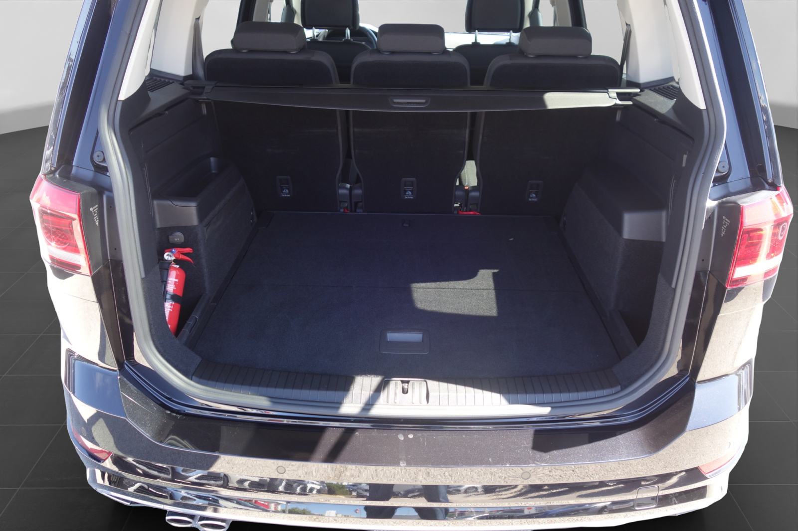 VW Touran 2.0 TDI DSG R-line *7 sjedala*, fotografija 18